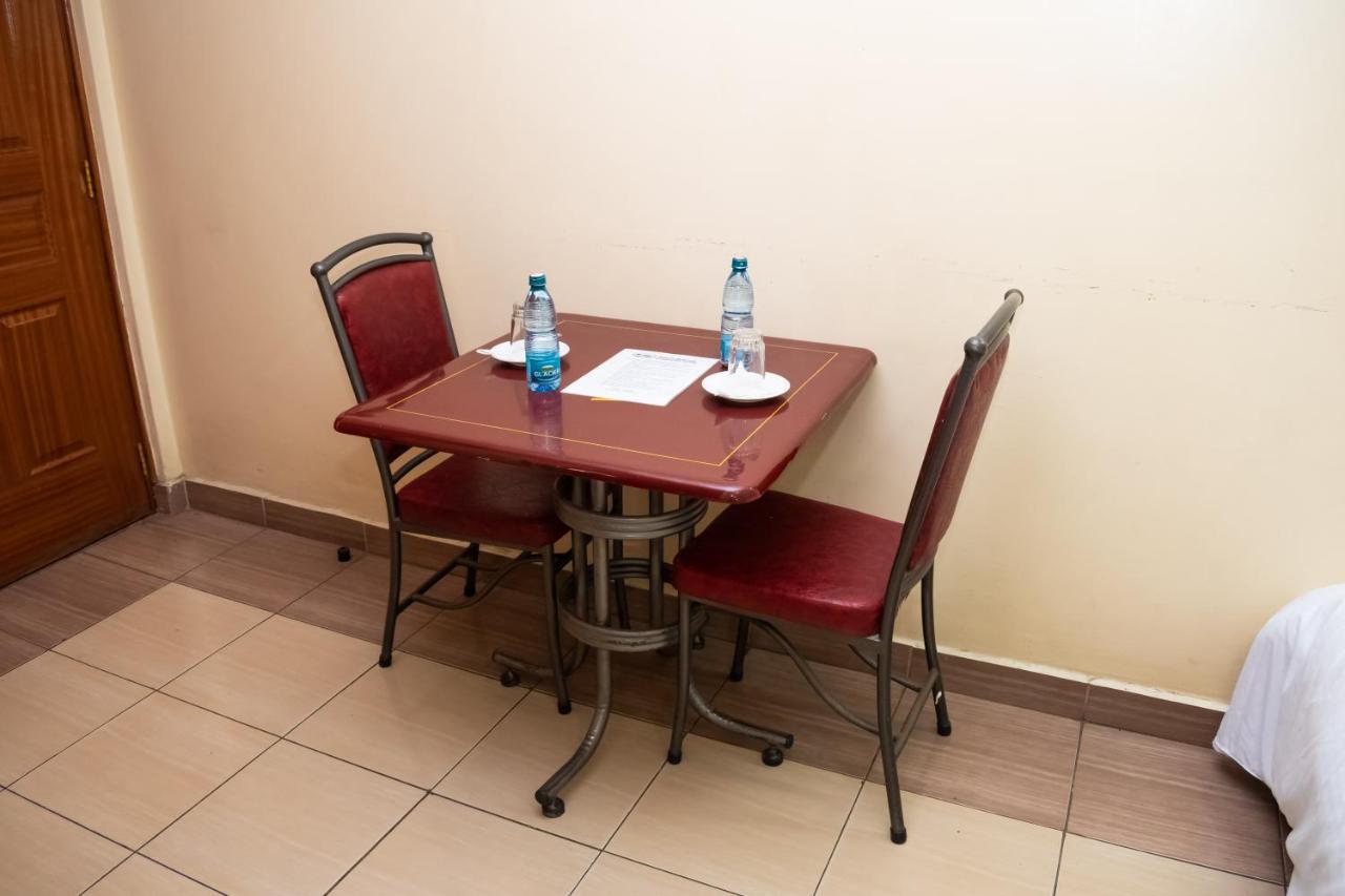 ניירובי Ngara Riverside Lodge מראה חיצוני תמונה