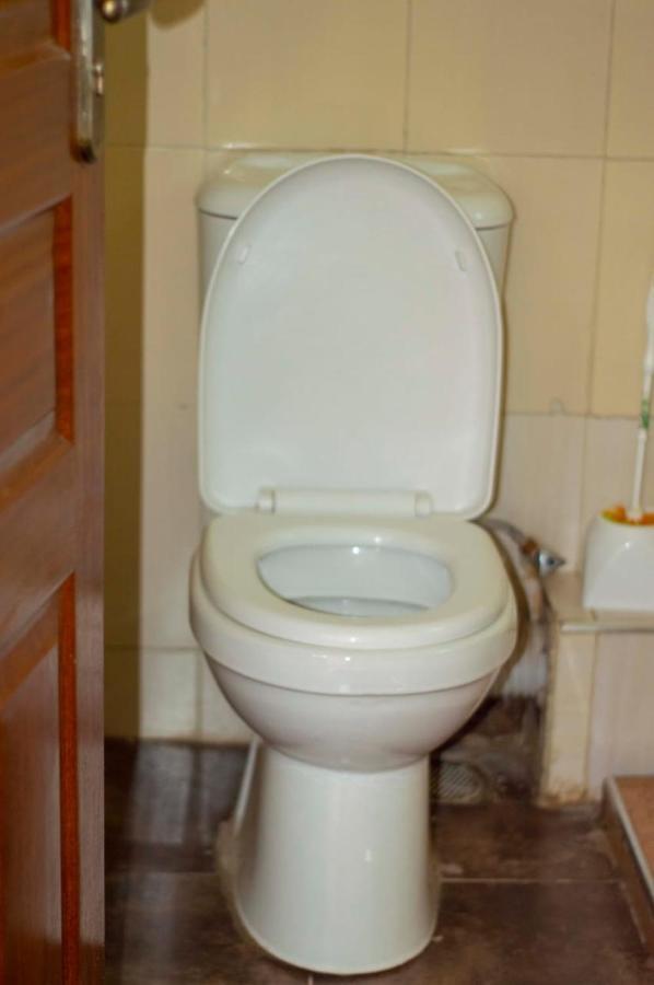 ניירובי Ngara Riverside Lodge מראה חיצוני תמונה